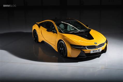 BMW offers Individual Colors for the i8 hybrid sportscar