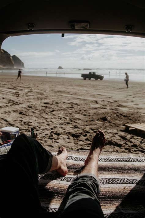 Digital Nomad Life: Things to Expect and Discover - Krisp