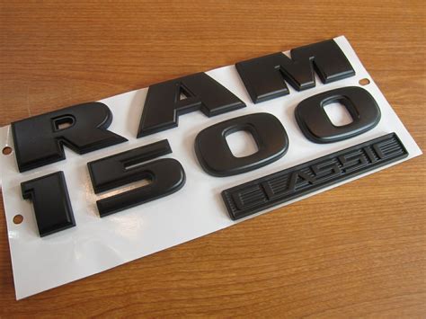 2018-2019 Ram 1500 DS Front Right & Left Side Black Ram 1500 Classic Badges OEM | eBay