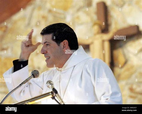 Padre alberto cutie fotografías e imágenes de alta resolución Alamy