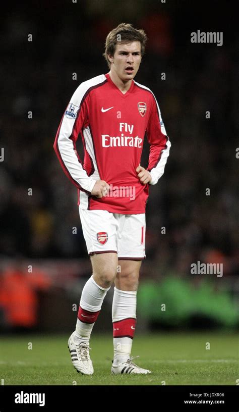 Aaron Ramsey Arsenal Fc Emirates Stadium Arsenal London England 11