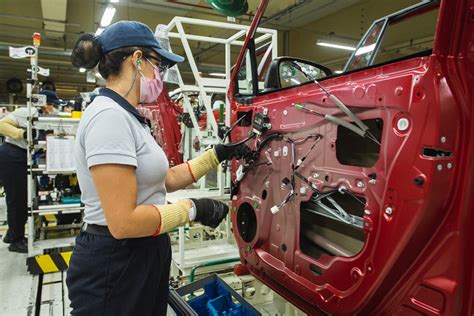 Toyota Inicia Terceiro Turno De Produ O Em Sorocaba Inewsbr