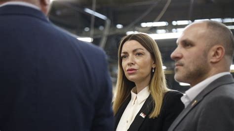 Ministarka Privrede Adrijana Mesarovi Srbija Vrsto Na Sv Tskoj