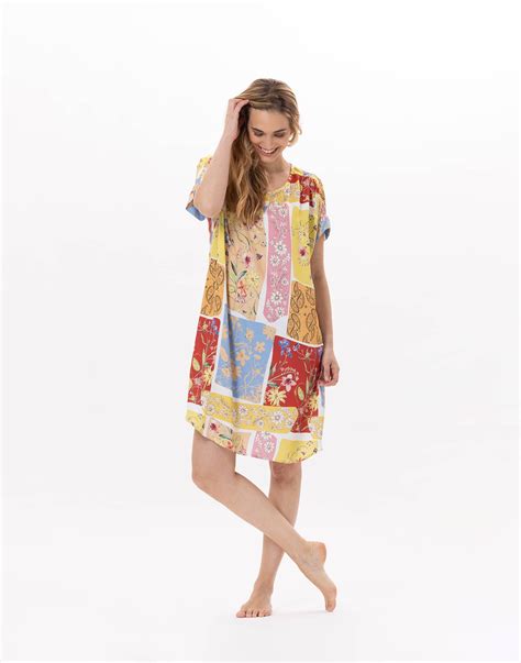 Chemise De Nuit En Viscose Esterel Rose Lingerie Le Chat