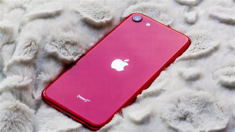 Apple removed the 256GB iPhone SE from its online store this week - CNET