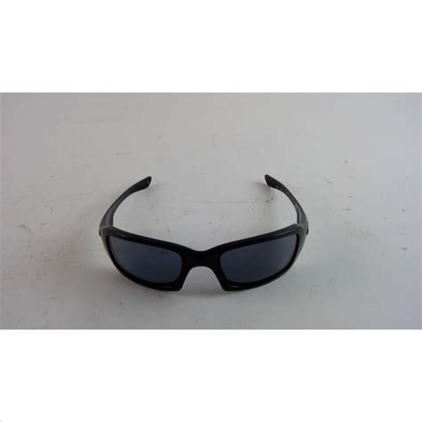 Oakley Male Sunglasses | Property Room