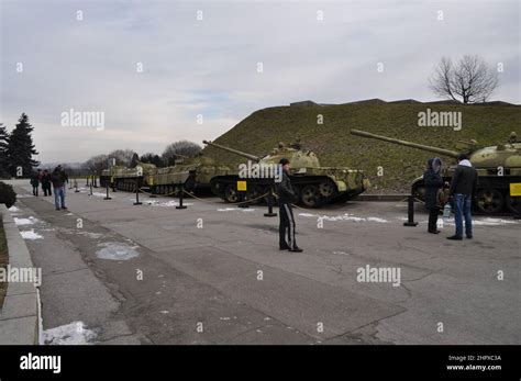 Ukrainische Und Sowjetische Panzer Im Nationalmuseum F R Geschichte Der