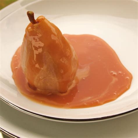 The Alchemist: Vanilla Cinnamon Poached Pears with Spiced Caramel Sauce