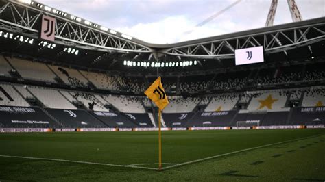 Serie A Juventus Processo Plusvalenze Il Pm Santoriello Lascia Si