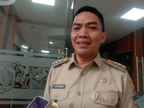 Andi Harun Wali Kota Samarinda Mengukuhkan Petugas Pengamanan