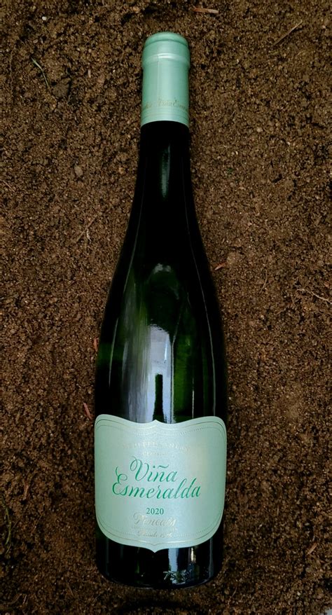VINO BLANCO VIÑA ESMERALDA - La parada de la carn