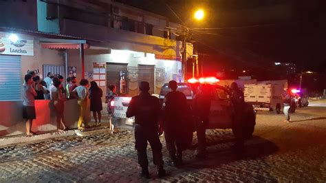 Homem é Assassinado A Tiros Ao Sair De Igreja Na Zona Norte De Natal