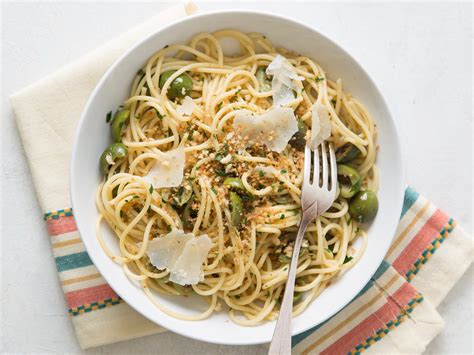 Green Olive Pasta