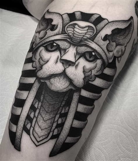 Bastet Tattoos: Meanings, Tattoo Designs & Ideas