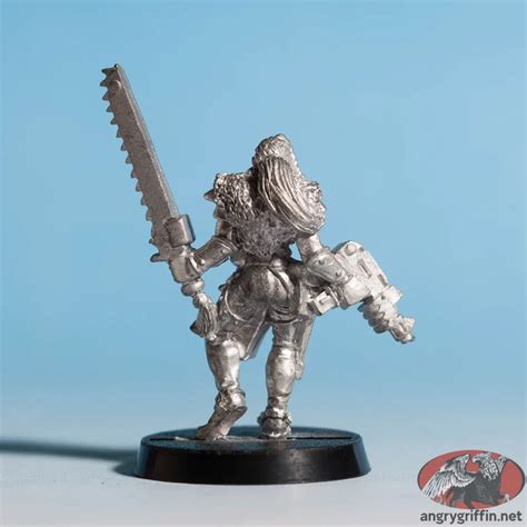 Metal Necromunda Escher Ganger With Autopistol And Chainsword Angry