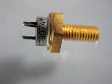 HF Transistor, KT907 A und KT907 B, HF Power Transistor. (KT907A KT907B ...
