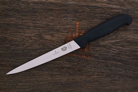 Кухонный филейный нож | Victorinox – купить в интернет-магазине ...