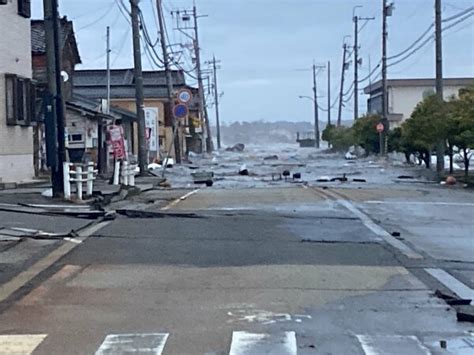 【能登半島地震】目の前に迫る黒い濁流 津波で転覆漁船 本紙記者ルポ｜社会｜石川のニュース｜北國新聞