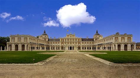 La Monarqu A Ha Estado Presente En La Mayor Parte De La Historia De