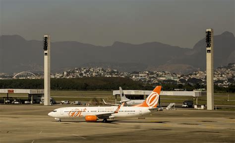 Gol GOLL4 estuda medidas contra Latam por tentar tomar seus aviões