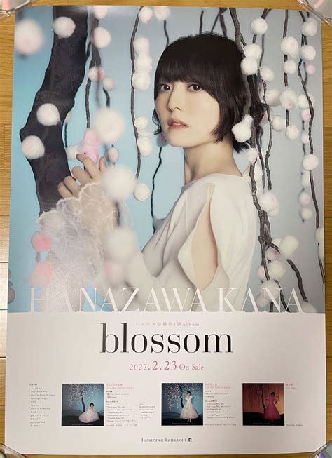 Yahooオークション 【b2ポスター 筒代込】花澤香菜『blossom』