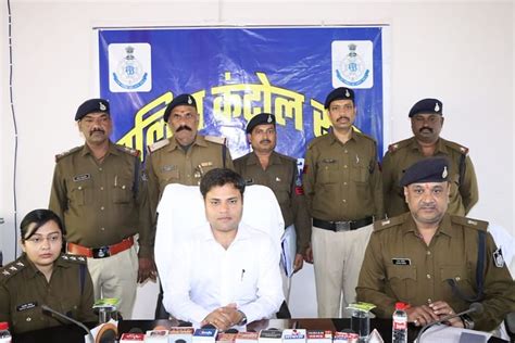 Katni News Three Accused Of Theft In School And Ration Shop Arrested Police Seized Goods Worth