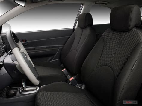 2011 Hyundai Accent: 16 Interior Photos | U.S. News