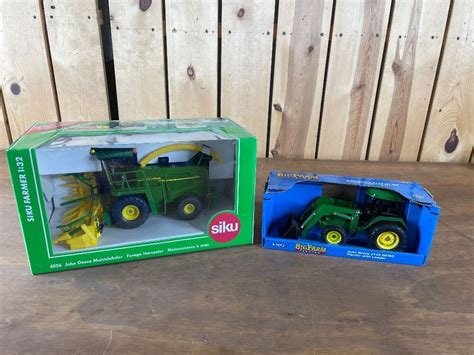 1 32 Scale Ertl Siku John Deere 2 Items Aumann Auctions Inc