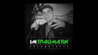 Splish Splash Mr Traumatik Song Lyrics Music Videos Concerts