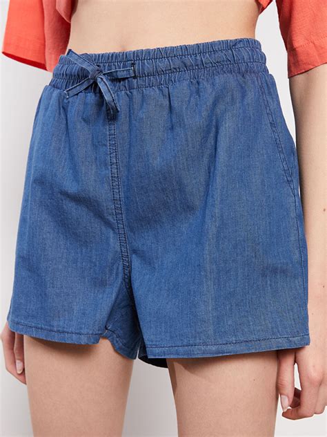 Elastic Waist Straight Pocket Detailed Rodeo Jean Shorts For Women