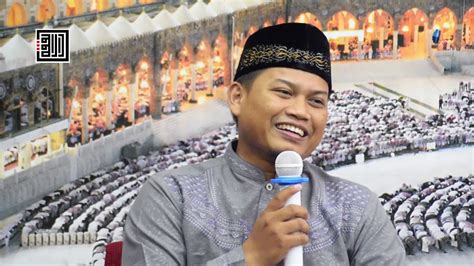 Siapakah Yang Sebenarnya Bisa Disebut Ulama Ustadz Ahmad Sarwat Lc