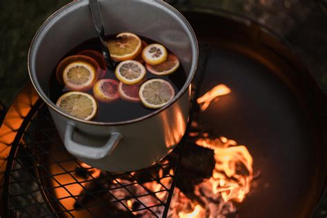 Batch Cinnamon Whiskey Hot Cocktail Barebones
