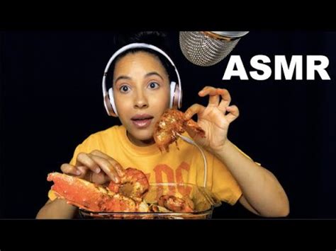 ASMR Seafood Boil King Crab Legs Colossal Tiger Shrimp Veggies