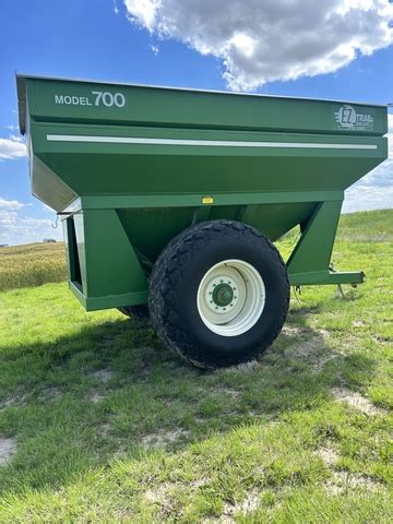 Ez Trail Grain Cart Nex Tech Classifieds