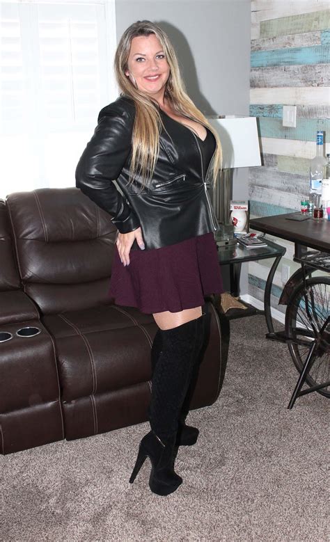 F 50 Hot MILF Wants To Play With You R BootsAndStockings