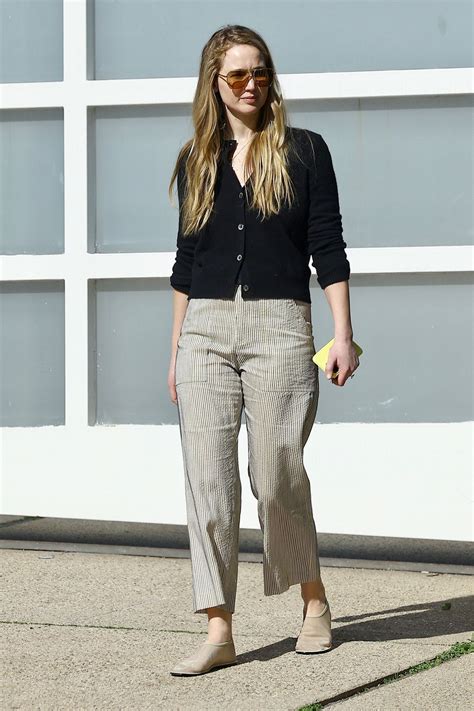 Jennifer Lawrences Nude Shoes Are The Best And Worst Thing To Ever Happen In Fashion Vogue