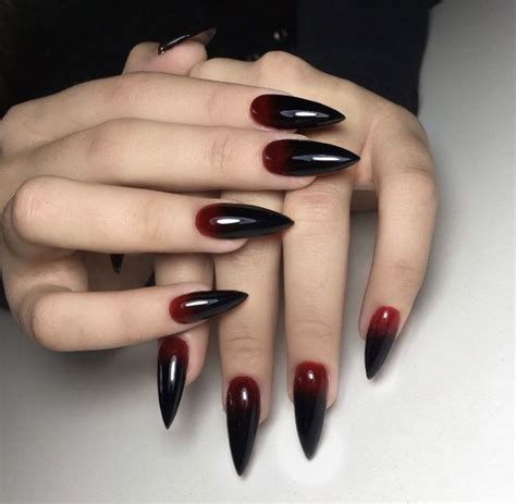 Nails To Impress에 있는 Sexy Fit Lifestyle님의 핀 네일 매니큐어 매니큐어 화려한 네일