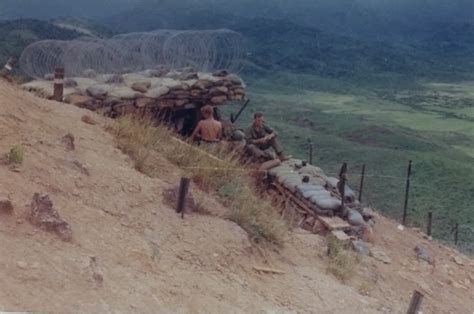 Fsb Tomahawk St Airborne Division Vietnam Photo S