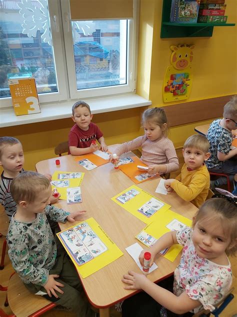 Bezpieczne Ferie Zimowe Przedszkole Publiczne Im Jana Brzechwy W