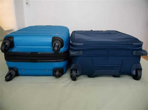 Troler 55x40x23 / 55x40x20 (cm) bagaj mana avion - sfaturi