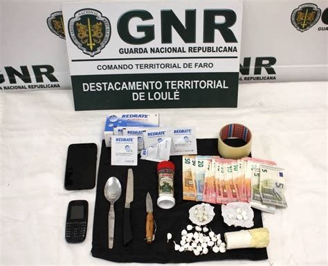 Gnr Detém Em Flagrante Suspeito Por Tráfico De Droga Em Quarteira