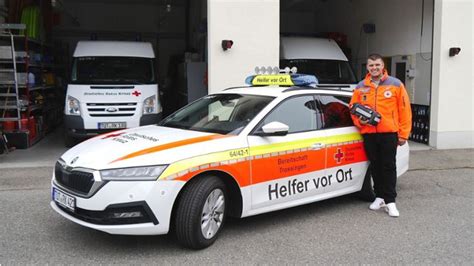 Trossinger Helfer Bekommen Neues Fahrzeug Endlich Ein Neues Fahrzeug