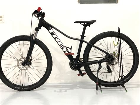 Trek Marlin 4, Sports Equipment, Bicycles & Parts, Bicycles on Carousell