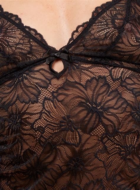 Sasha Lace Cami And Knickers Black Boux Avenue Uk