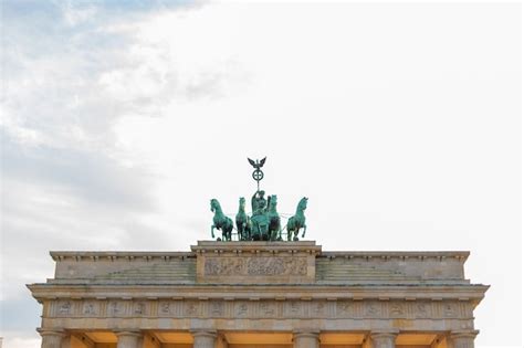 Famosa puerta de brandenburgo en berlín monumentos arquitectónicos de