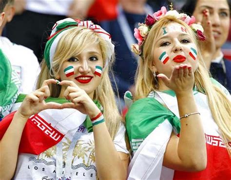 Iran Politics Club Iranian Sexy Soccer Babes Persian Football Fan Girls 4