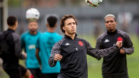 Atacante do Vasco entra na mira de gigante da Série A do Brasileirão