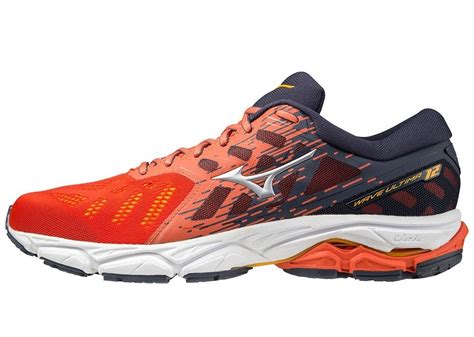 Кроссовки Mizuno: обзор беговых моделей 2020-2021