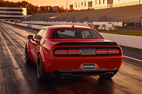 2018 Dodge Challenger SRT Demon Specs & Photos - autoevolution