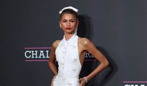 Zendaya w spektakularnej białej sukience na premierze Challengers Zeberka